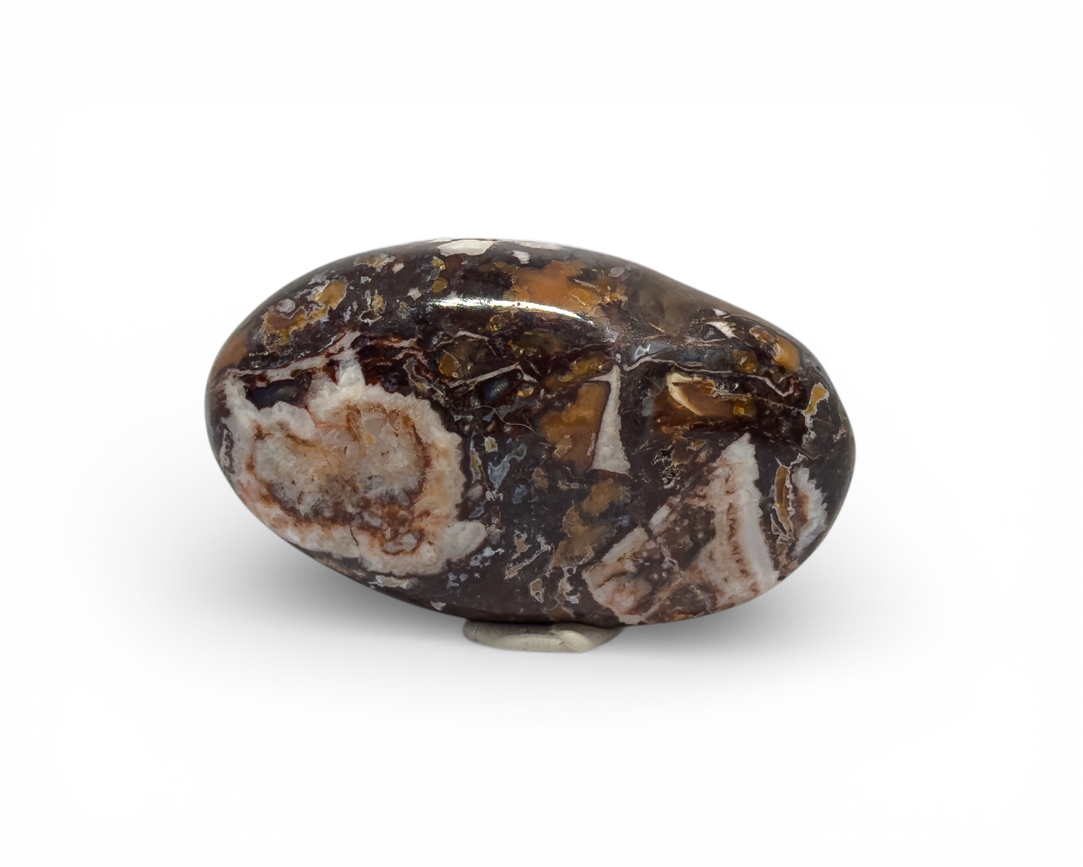 Madagaszkári Tűzopál mátrixban marokkövek