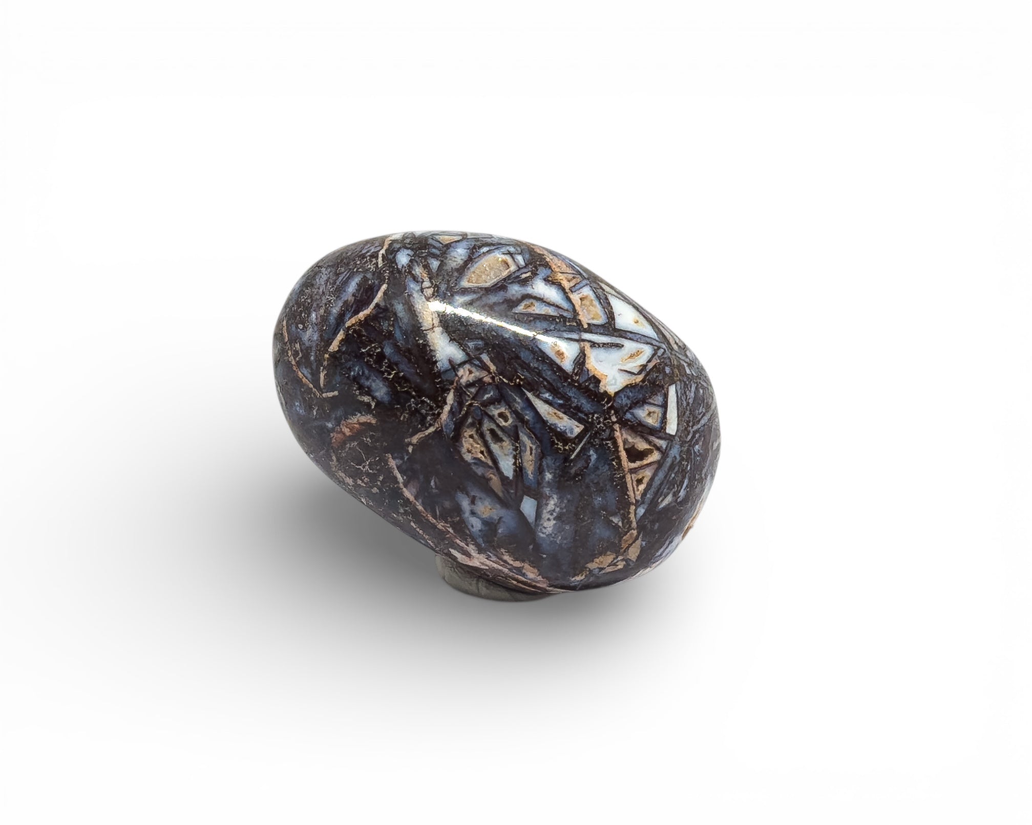 Madagaszkári Tűzopál mátrixban marokkövek